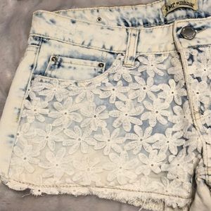 Denim with lace appliqué shorts